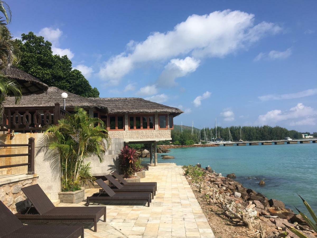 Le Grand Bleu Villas Baie Sainte Anne Eksteriør bilde
