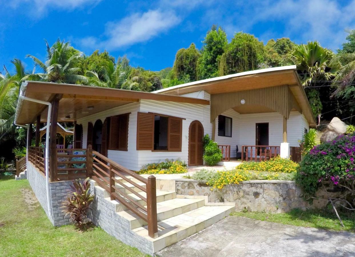 Le Grand Bleu Villas Baie Sainte Anne Eksteriør bilde